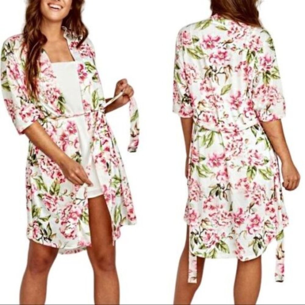 Show Me Your Mumu Garden of Blooms Brie Pink Floral Robe With Tie Belt